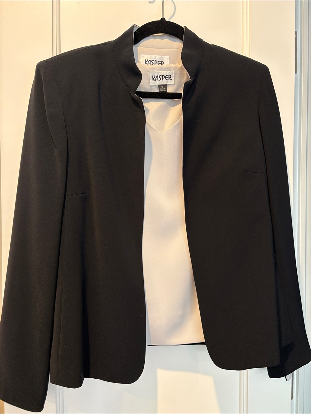 Kasper Black Collarless Open-Front Blazer